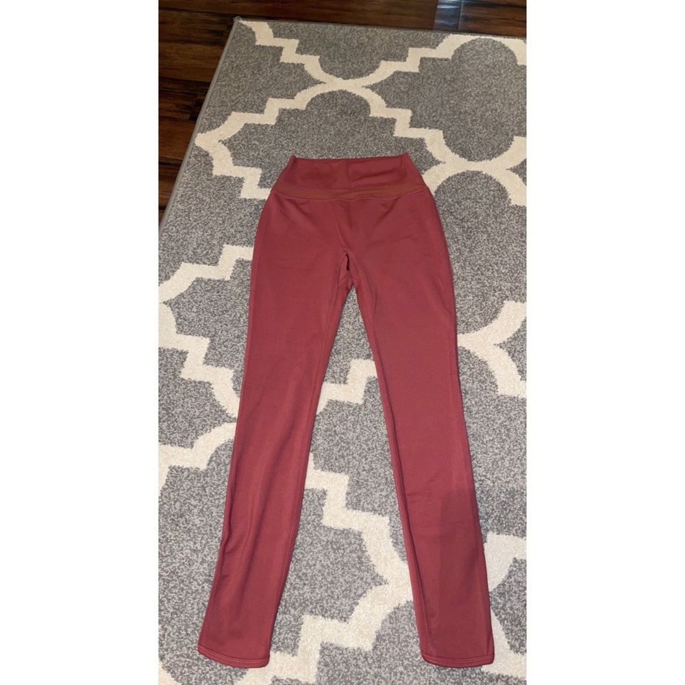Alphalete leggings